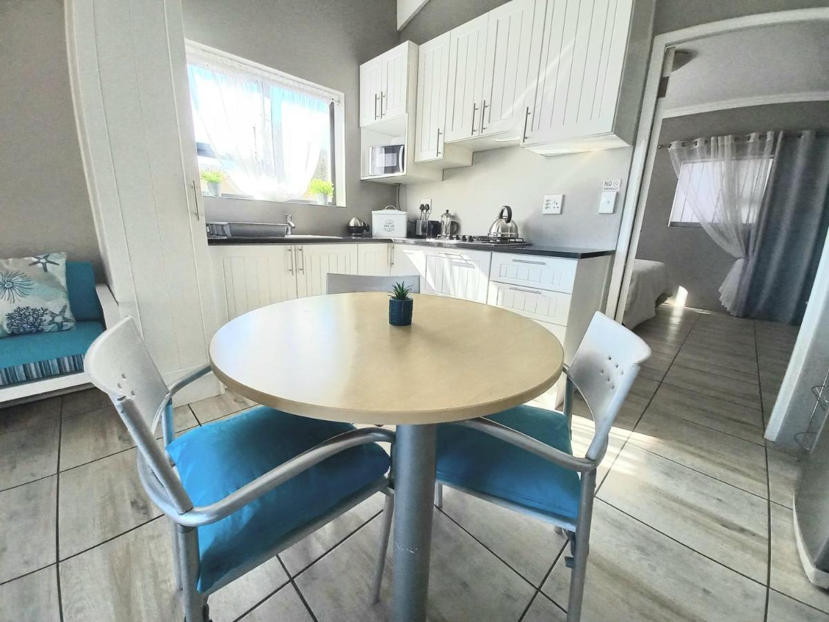 Bel-Posto, Langebaan Villa Екстериор снимка